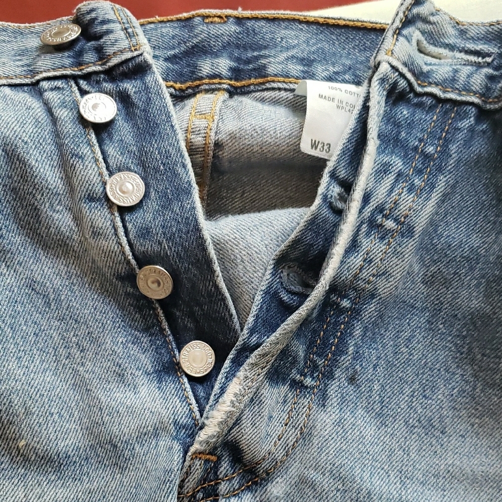 😎🤩Levi's Blue Straight Jeans with Vintage Distressing - Picture 10 of 12